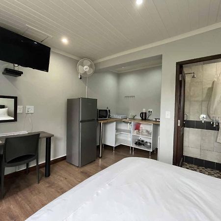 Halleria Self Catering White River Eksteriør bilde